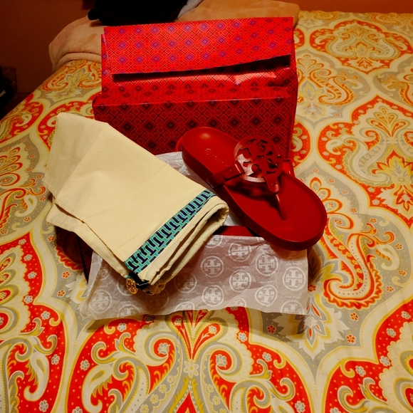 COPY - Tory Burch Leather Sandals